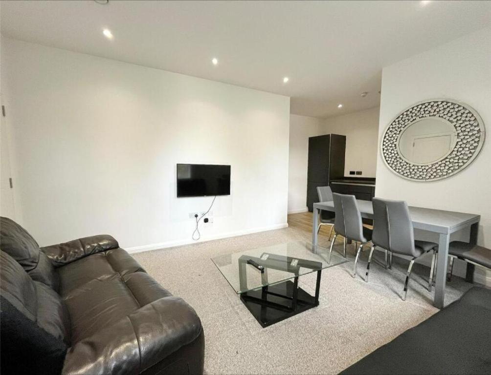 City Point Apartments Manchester Luaran gambar
